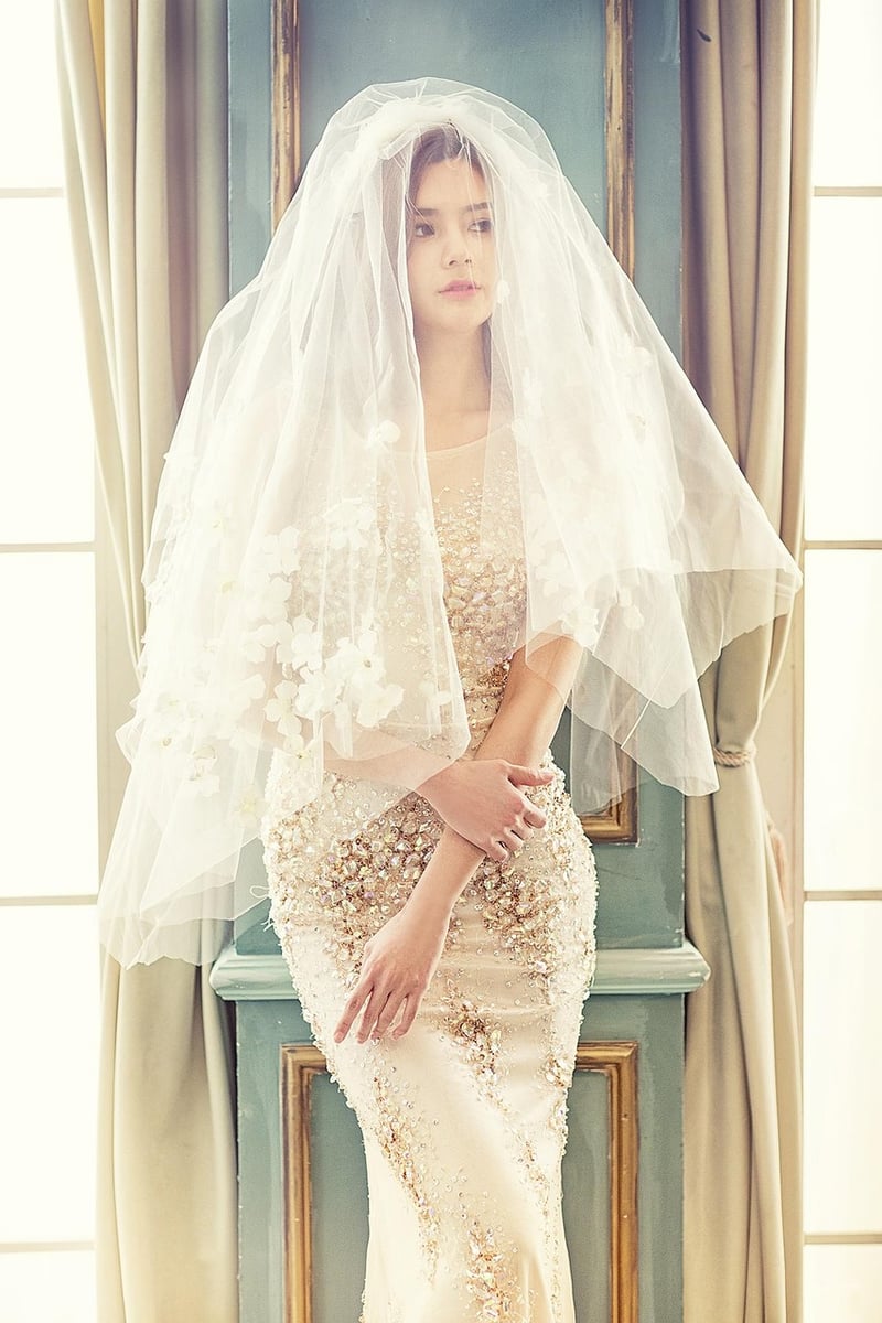 Romantic Garden Party Outfit